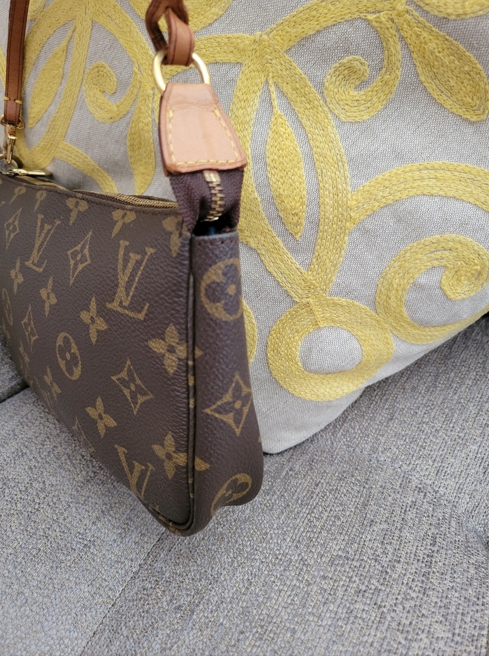 Louis Vuitton Brown Monogram Canvas Mini Bag with Gold Hardware - Picture 3 of 15